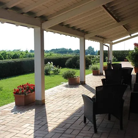 Farma Il Casale Degli Ulivi - - Tenimenti Leone *