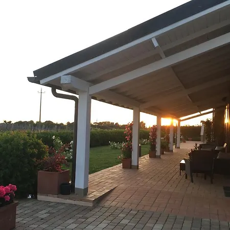 Farma Il Casale Degli Ulivi - - Tenimenti Leone *