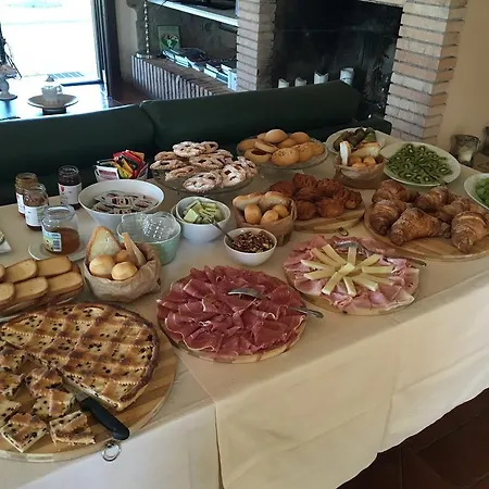 Alloggio per agriturismo Il Casale Degli Ulivi - Lanuvio